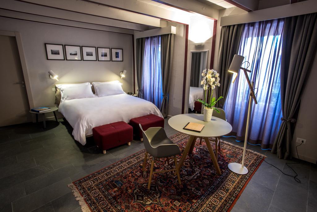 Uve Rooms & Wine Bar La Morra Exteriér fotografie